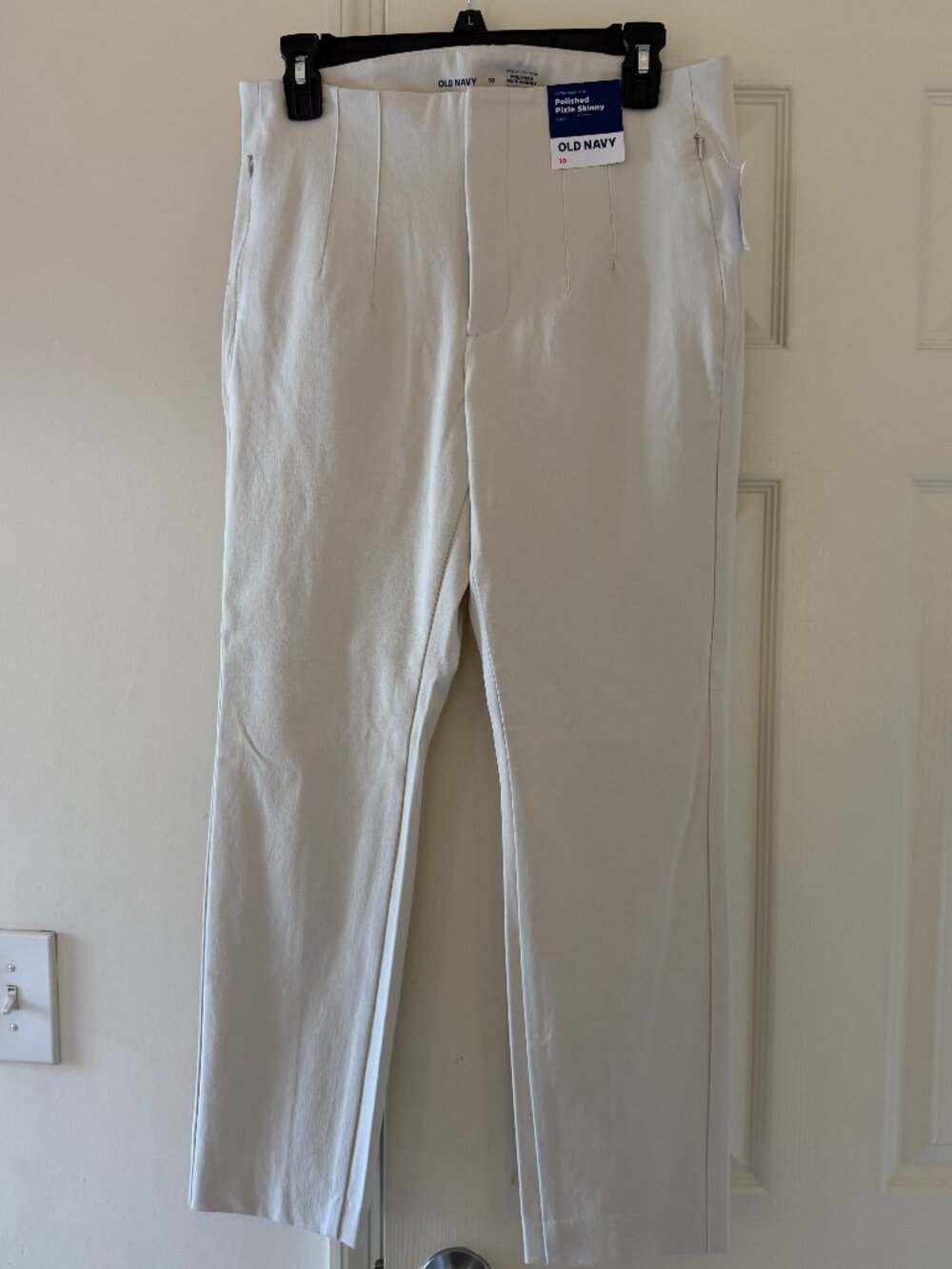 Old Navy Cream Extra High Rise Polished Pixie Skinny Ankle Pants